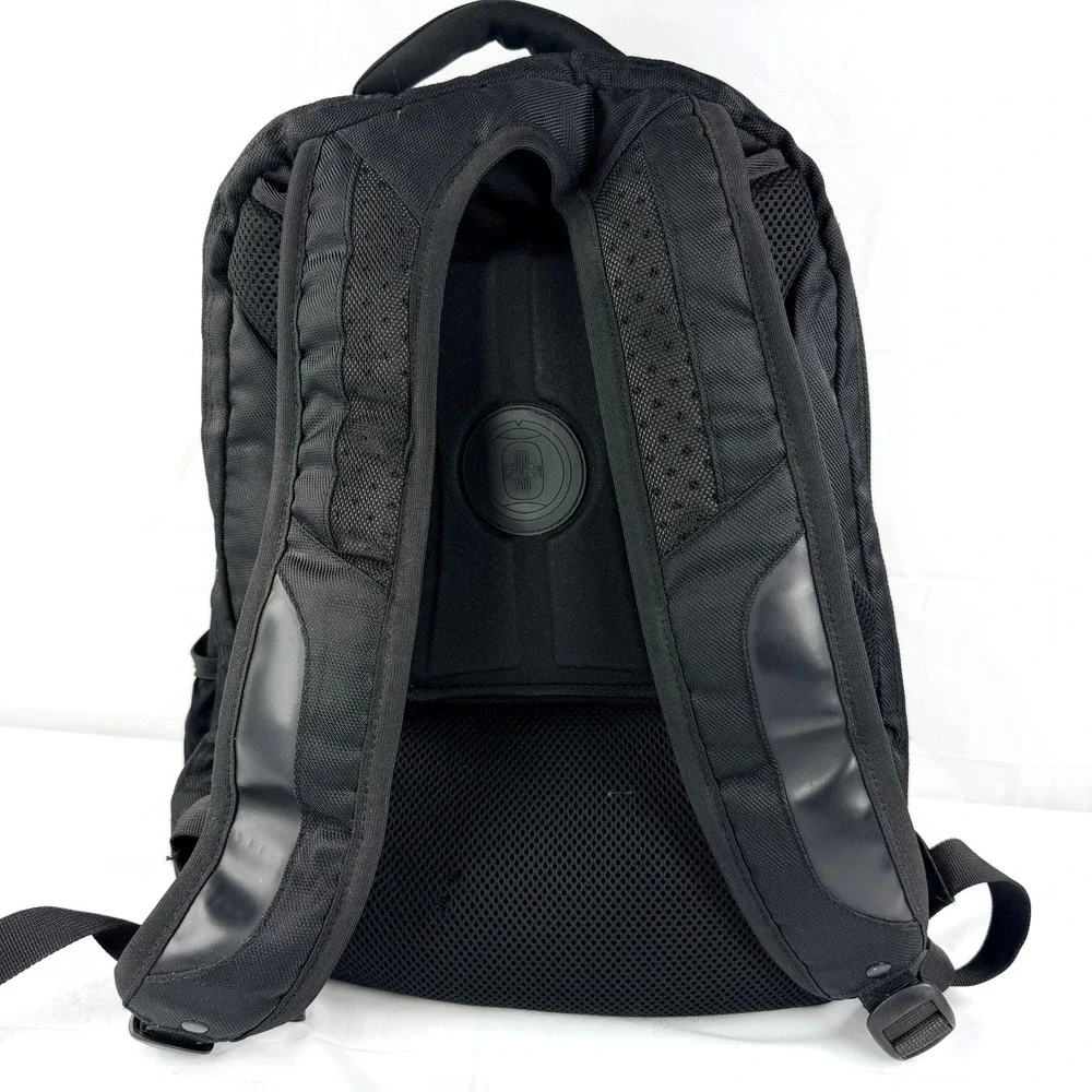 SWISSDIGITAL 38 L Laptop Backpack Simm 1.0 Deluxe Backpack Black